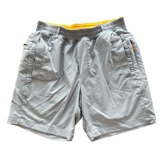 birddogs Mens Khaki Shorts Grey with Yellow Lining Size SMALL - Picture 1 of 11
